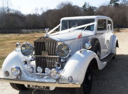 Vintage Rolls Royce for weddings in Winchester